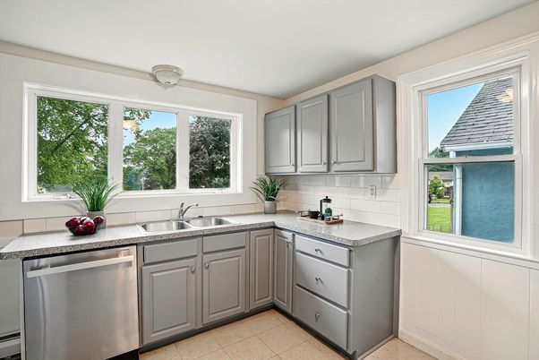 Interior, Kitchen, Stainless Steel Appliances