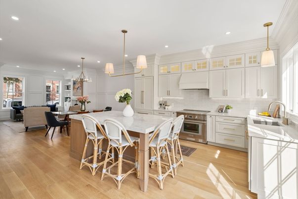 Dining room, Interior, Kitchen, Living room, Pendant Lights, Recessed Lighting, Stainless Steel Appliances, Wood Texture Flooring