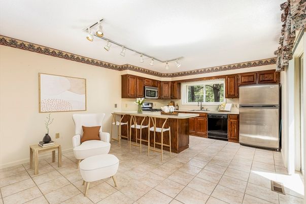 Interior, Kitchen, Stainless Steel Appliances