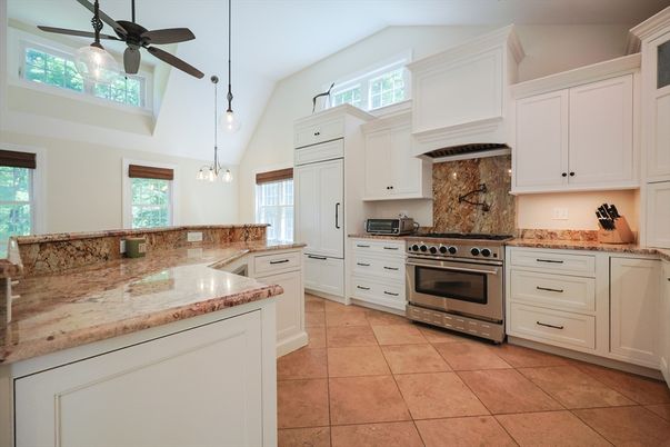 Interior, Kitchen, Pendant Lights, Stainless Steel Appliances