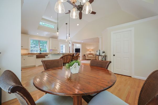 Dining room, Interior, Pendant Lights, Recessed Lighting, Wood Texture Flooring