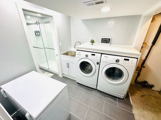 Interior, Recessed Lighting, Washer