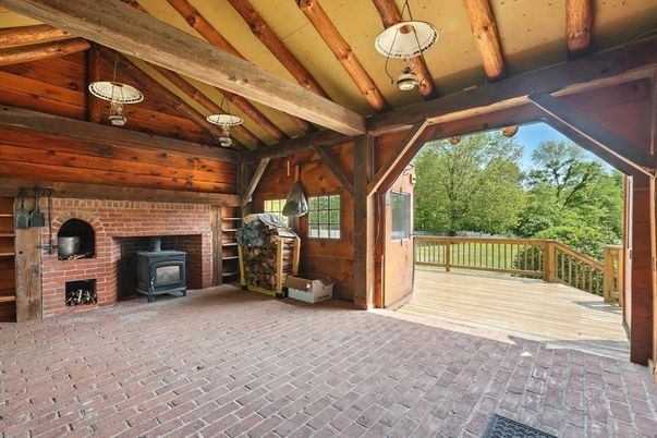 Exterior, Fireplace