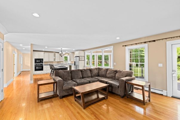 Interior, Kitchen, Living room, Pendant Lights, Recessed Lighting, Stainless Steel Appliances, Wood Texture Flooring