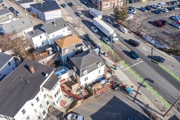 Exterior, Drone