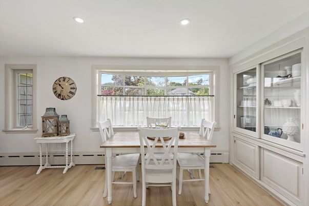 Dining room, Interior, Recessed Lighting, Wood Texture Flooring