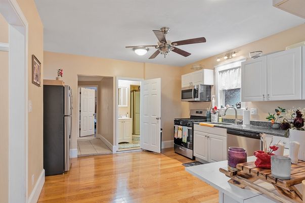 Interior, Kitchen, Wood Texture Flooring