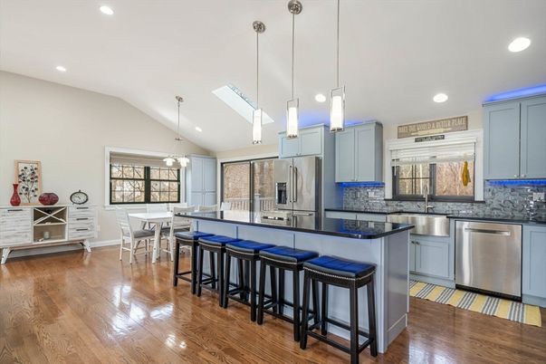 Dining room, Interior, Kitchen, Pendant Lights, Recessed Lighting, Stainless Steel Appliances, Wood Texture Flooring