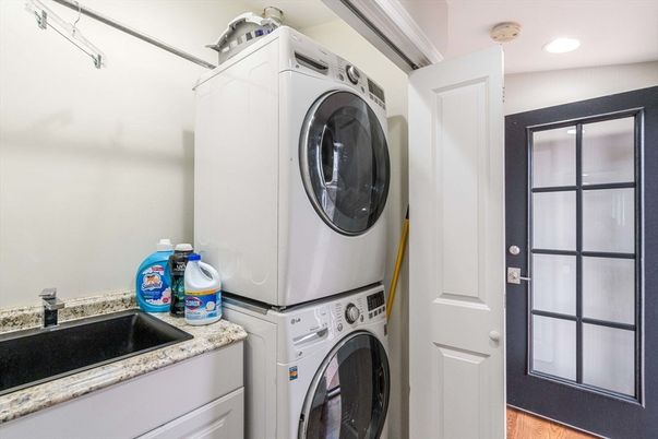 Interior, Recessed Lighting, Washer