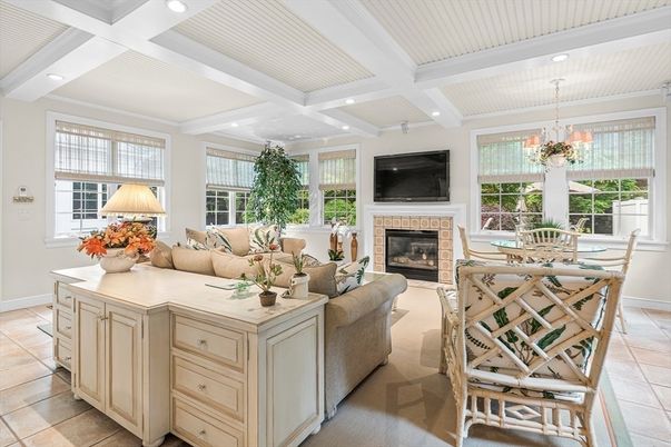 Chandelier, Dining room, Fireplace, Interior, Living room, Recessed Lighting