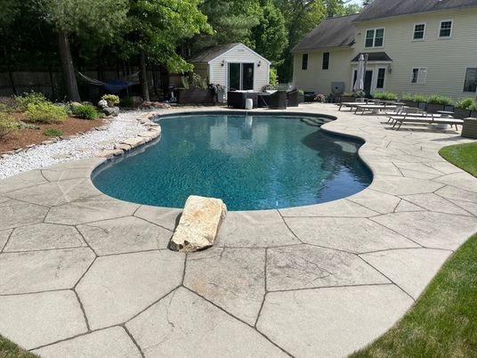 Exterior, Pool