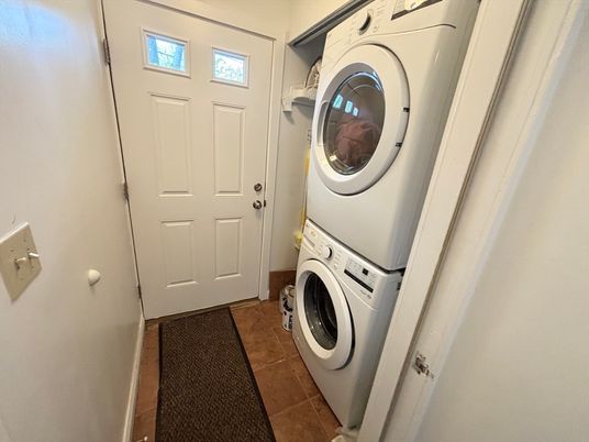 Interior, Utility Closets, Washer