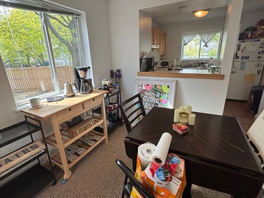 Dining room, Interior, Kitchen, Recessed Lighting
