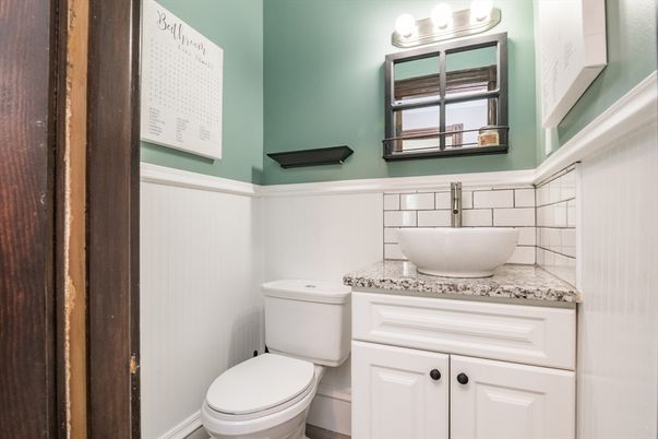 Bathroom, Interior