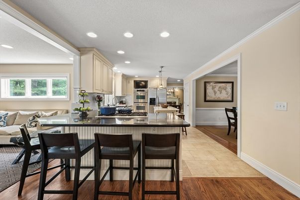 Interior, Kitchen, Living room, Pendant Lights, Recessed Lighting, Stainless Steel Appliances, Wood Texture Flooring