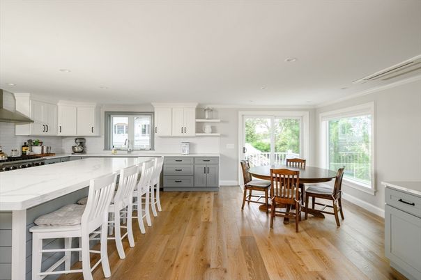 Dining room, Interior, Kitchen, Recessed Lighting, Wood Texture Flooring