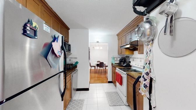 Dining room, Interior, Kitchen, Pendant Lights, Wood Texture Flooring