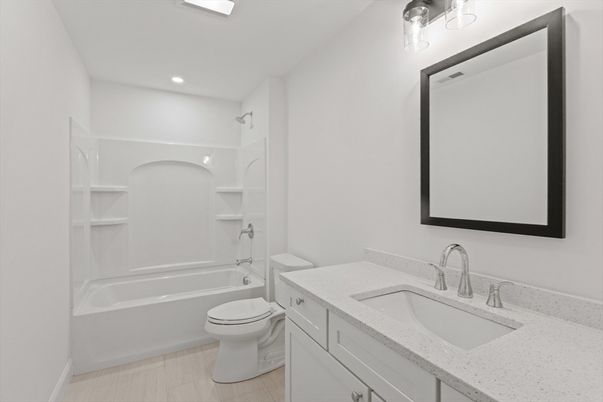 Bathroom, Dual Sink Vanities, Interior, Recessed Lighting