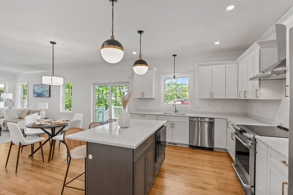 Dining room, Interior, Kitchen, Pendant Lights, Recessed Lighting, Stainless Steel Appliances, Wood Texture Flooring