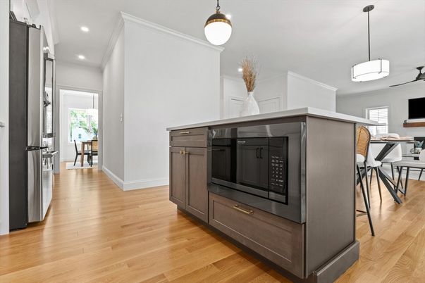 Dining room, Interior, Kitchen, Pendant Lights, Recessed Lighting, Wood Texture Flooring