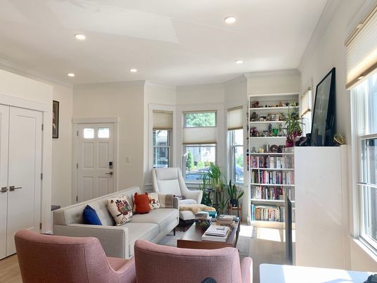 Interior, Living room, Recessed Lighting, Wood Texture Flooring