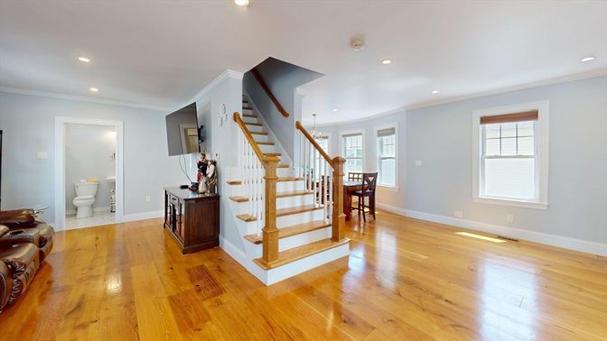 Bathroom, Dining room, Interior, Recessed Lighting, Wood Texture Flooring