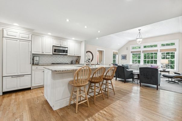 Interior, Kitchen, Living room, Pendant Lights, Recessed Lighting, Stainless Steel Appliances, Wood Texture Flooring