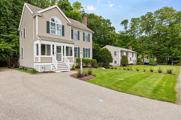 Backyard, Exterior, Facade, Georgian