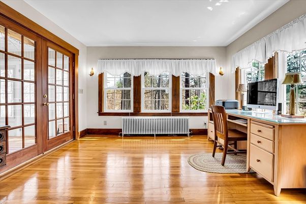 Home Office, Interior, Recessed Lighting, Wood Texture Flooring