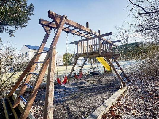 Backyard, Exterior, Playground