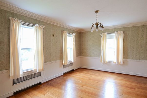 Chandelier, Empty room, Interior, Wood Texture Flooring