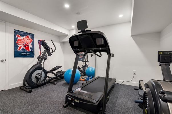 Fitness Equipment, Interior, Recessed Lighting
