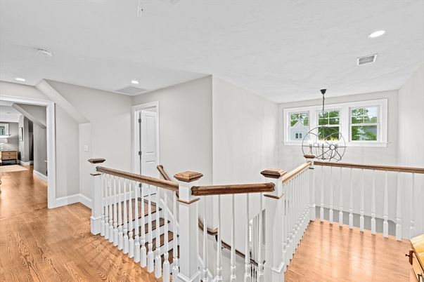 Interior, Pendant Lights, Recessed Lighting, Wood Texture Flooring