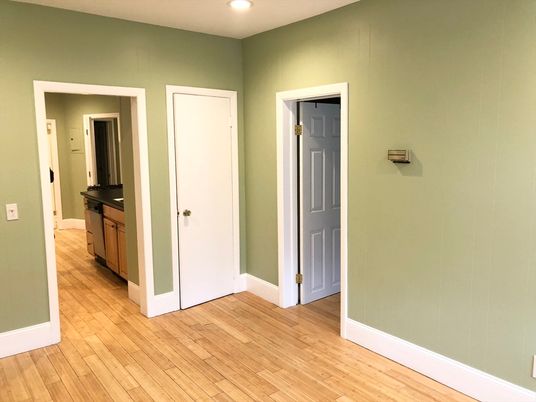 Bathroom, Interior, Recessed Lighting, Wood Texture Flooring