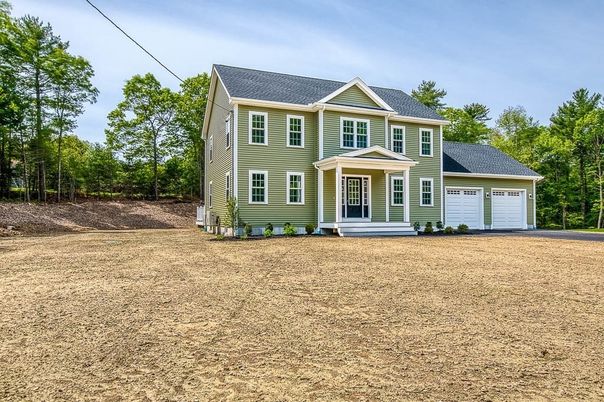Attached, Backyard, Exterior, Facade, Georgian
