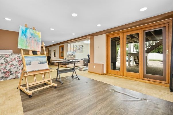 Home Office, Interior, Recessed Lighting, Wood Texture Flooring