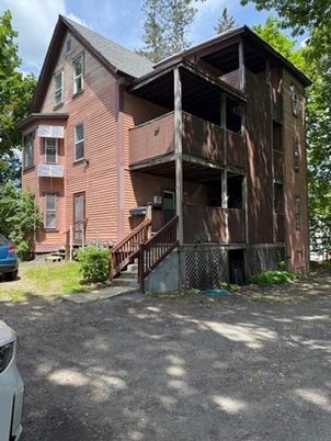 Exterior, Facade, None