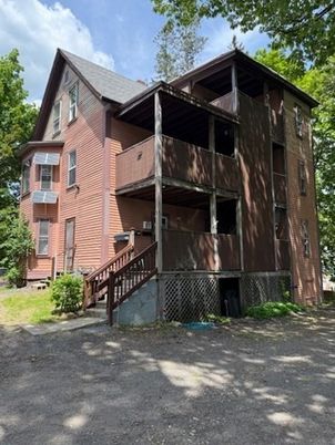 Exterior, Facade, None