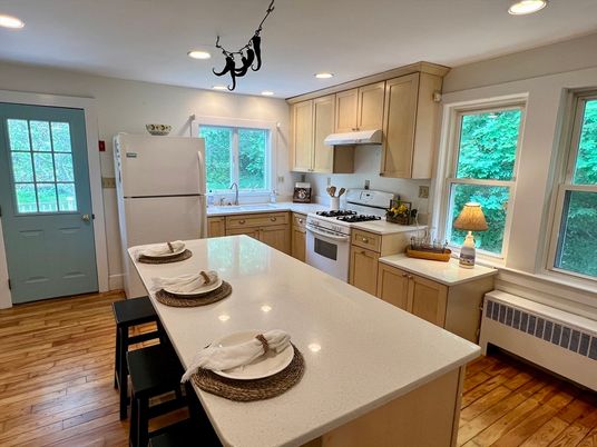 Interior, Kitchen, Recessed Lighting, Wood Texture Flooring