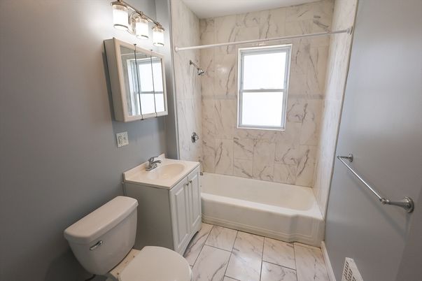 Bathroom, Interior, Marble, Marble Walls