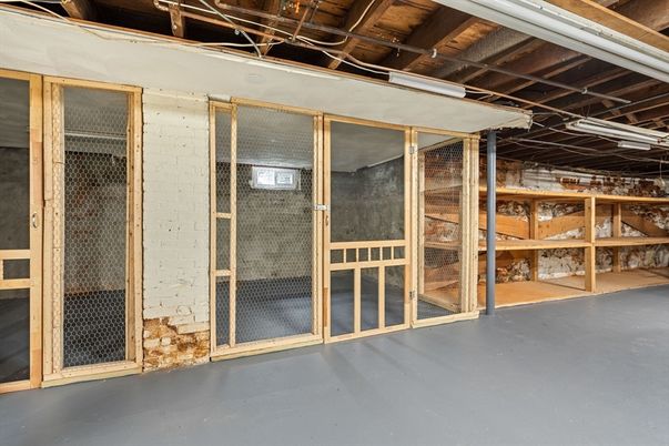 Interior, Wooden Beams