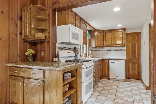 Interior, Kitchen, Recessed Lighting