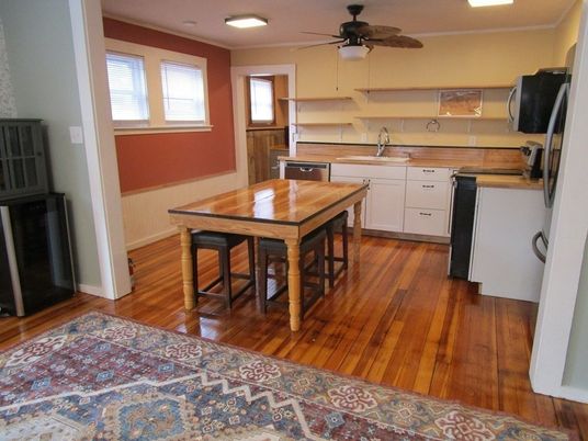 Dining room, Interior, Kitchen, Recessed Lighting, Wood Texture Flooring