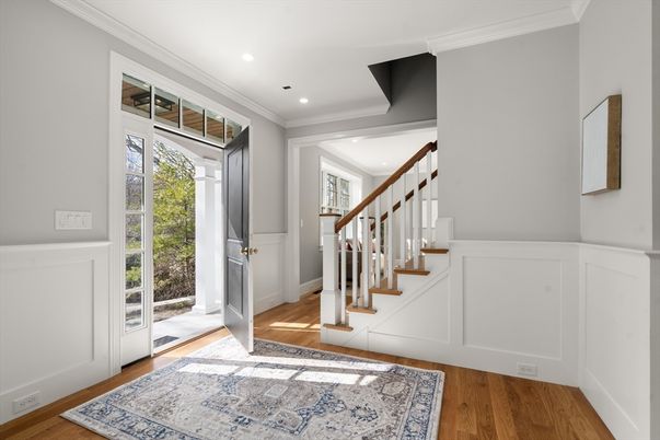 Interior, Recessed Lighting, Wood Texture Flooring