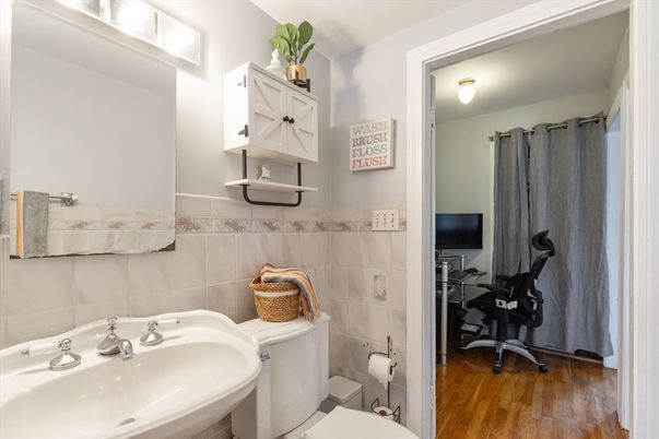 Bathroom, Interior, Wood Texture Flooring