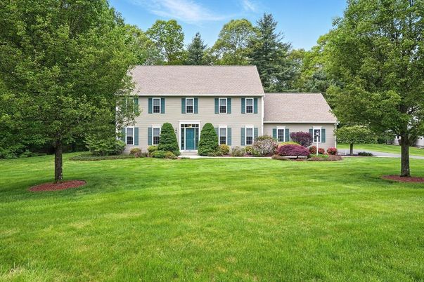 Backyard, Exterior, Facade, Georgian