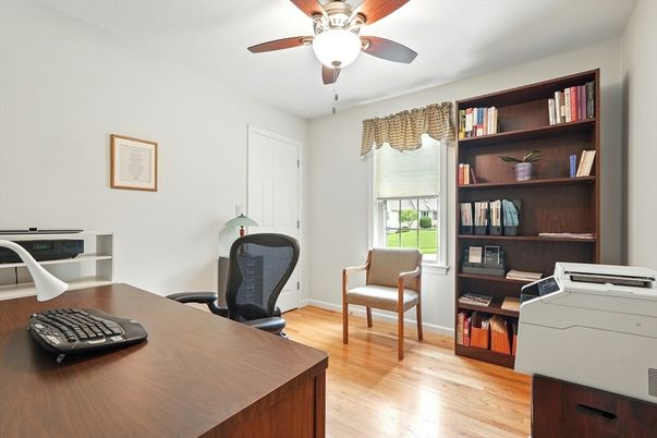 Home Office, Interior, Wood Texture Flooring