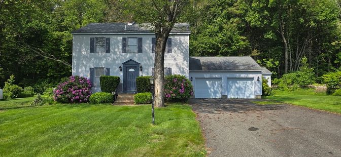 Attached, Backyard, Exterior, Facade, Georgian
