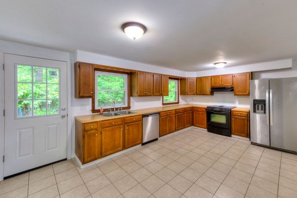 Interior, Kitchen, Stainless Steel Appliances