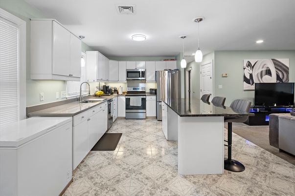 Interior, Kitchen, Pendant Lights, Recessed Lighting, Stainless Steel Appliances